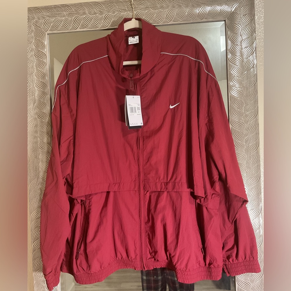 Nike wind breaker